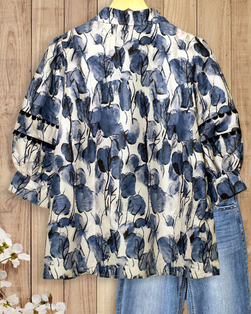 Luna | Scalloped Trim Floral Print Blouse